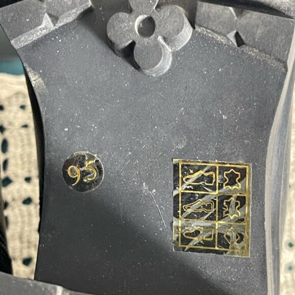 Jeffrey Campbell Women's Tracker Block-Heel Platform Booties Size 9.5 Leather - Picture 9 of 13